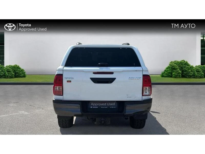 Toyota Hilux DOUBLE CAB 2.4D 6MT COMFORT, снимка 4 - Автомобили и джипове - 55390542
