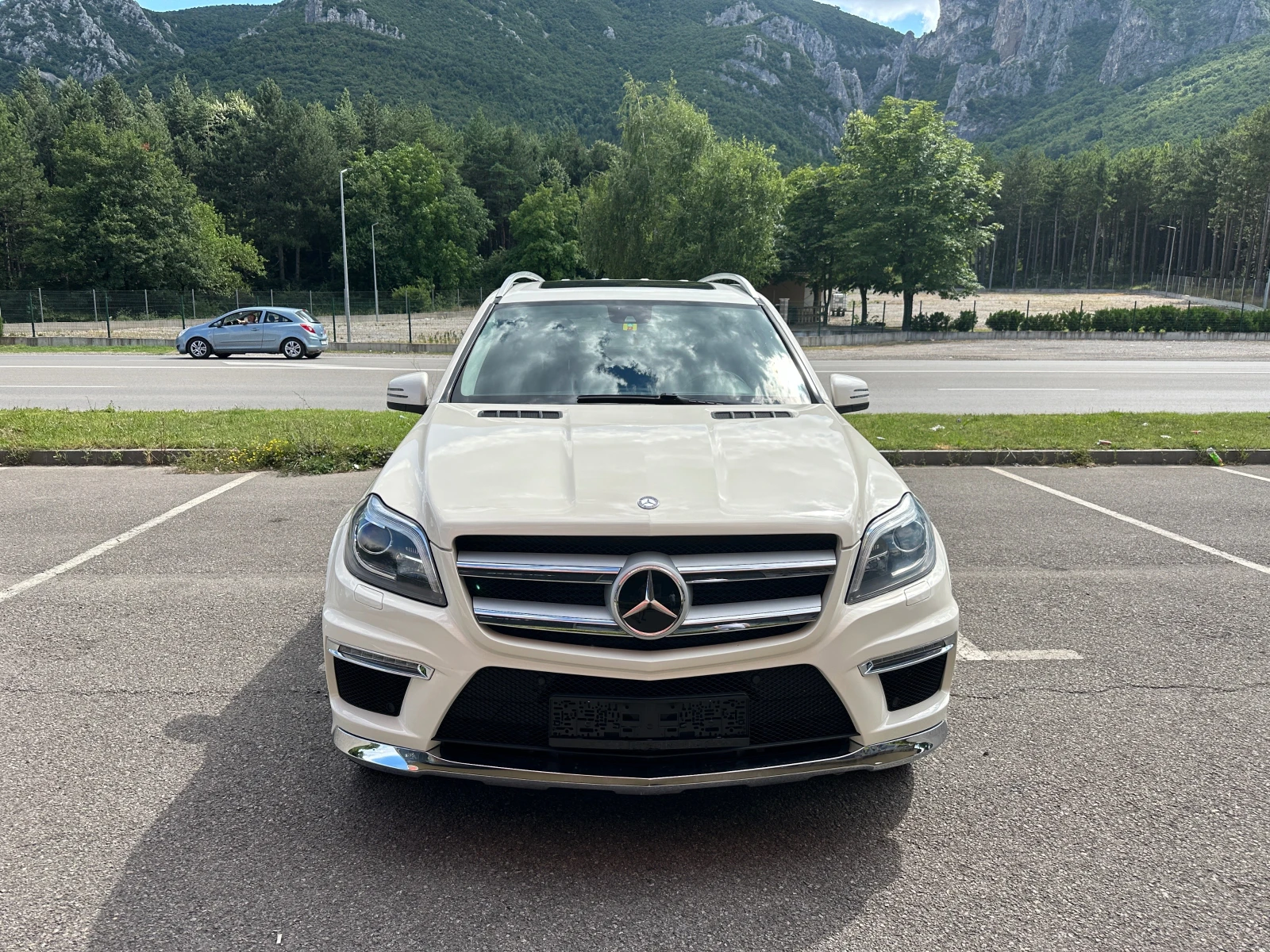 Mercedes-Benz GL 350 Швейцария - изображение 3