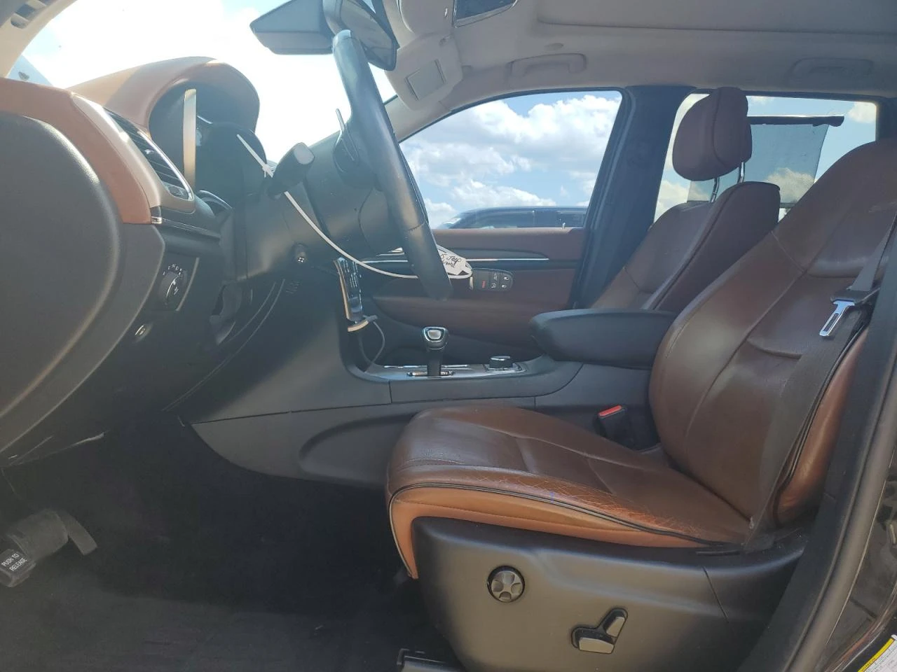 Jeep Grand cherokee SUMMIT/4X4/3.6 V6/ПОДГРЕВ/ОБДУХВАНИЯ - изображение 7