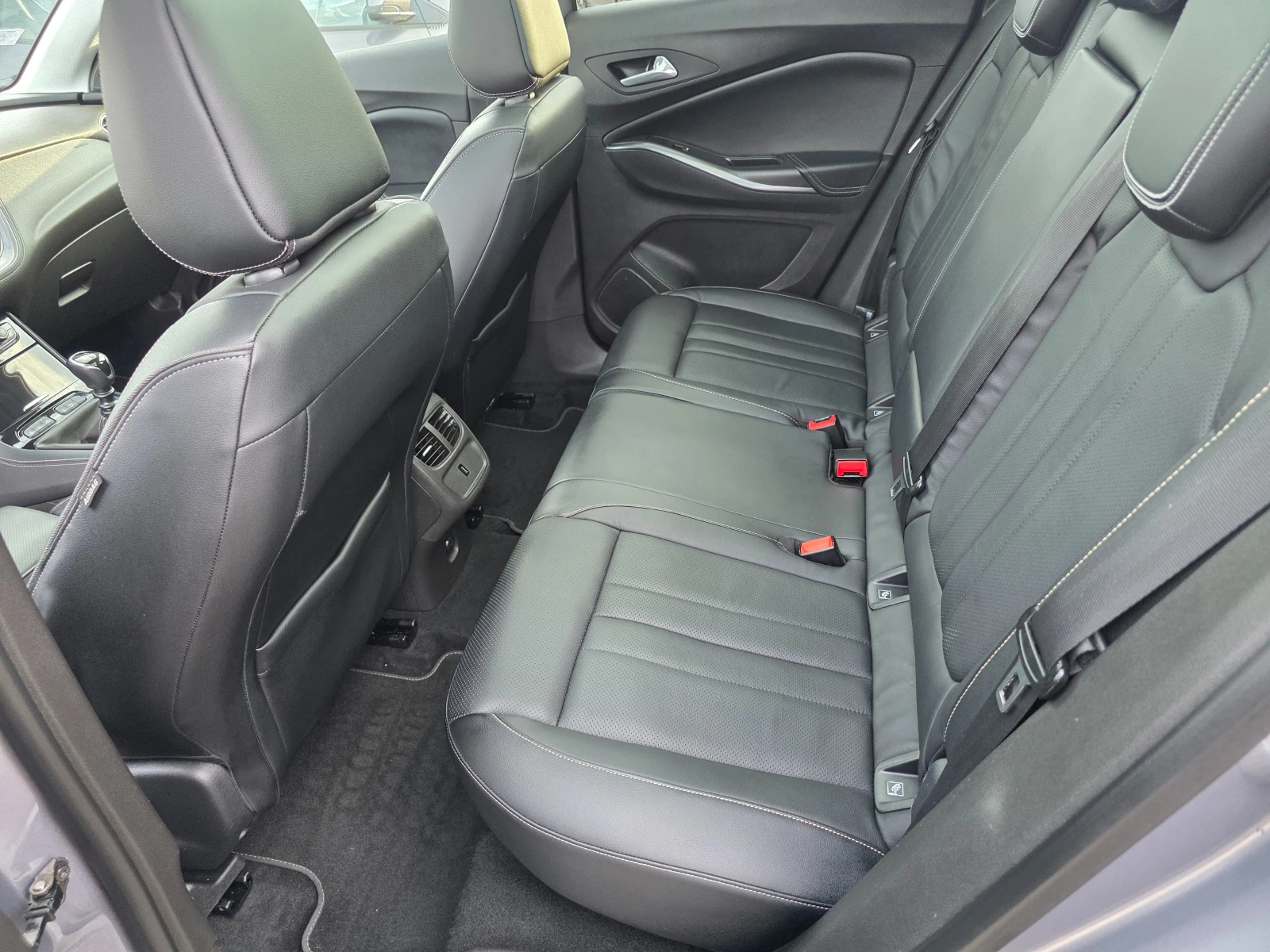 Opel Grandland X 1.6D-turbo panorama FULL FULL - изображение 8