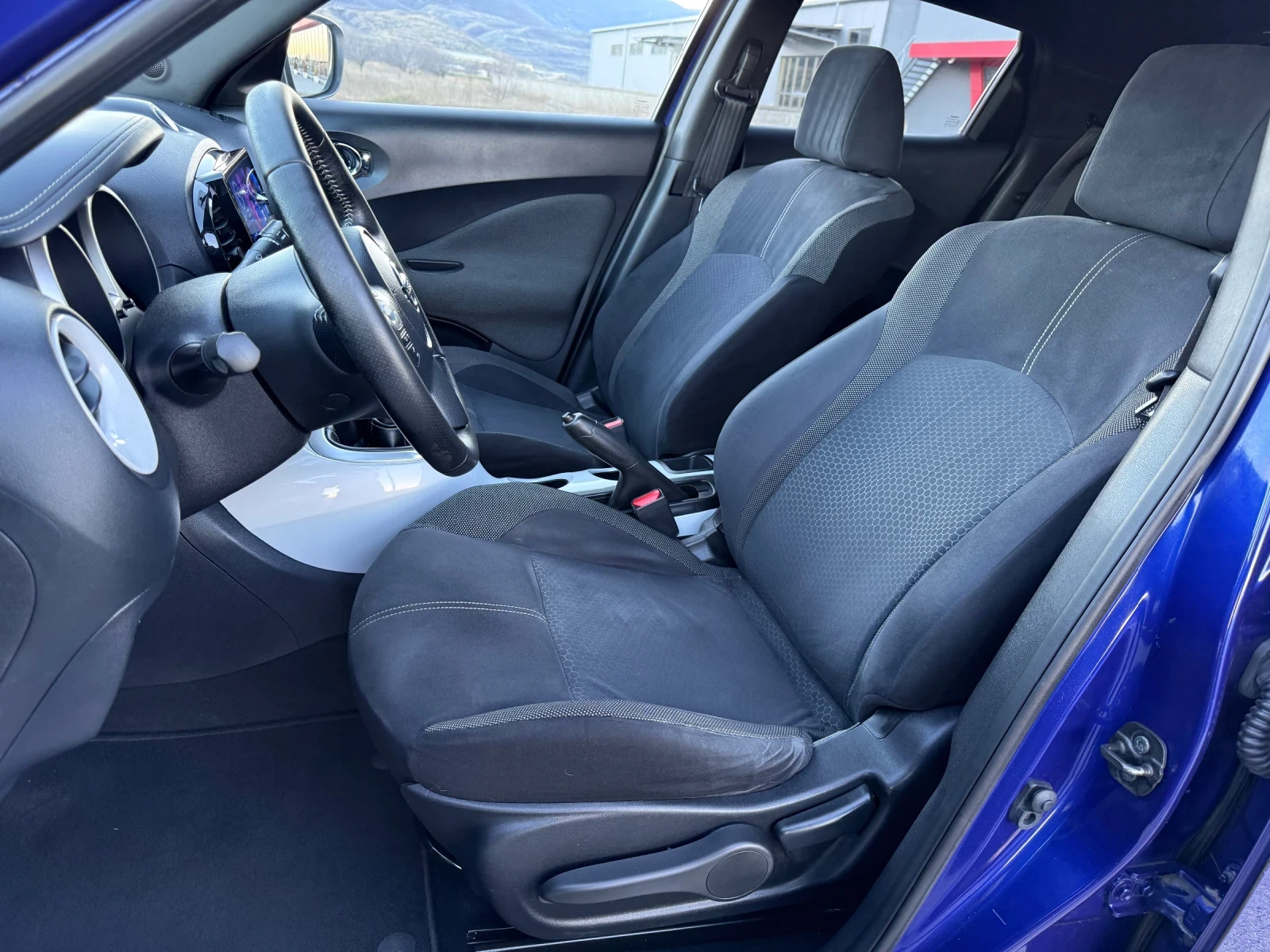 Nissan Juke 1.2 TURBO/ TEKNA / LED / NAVI / CAMERA / PANORAMA  | Mobile.bg � ����������� 9