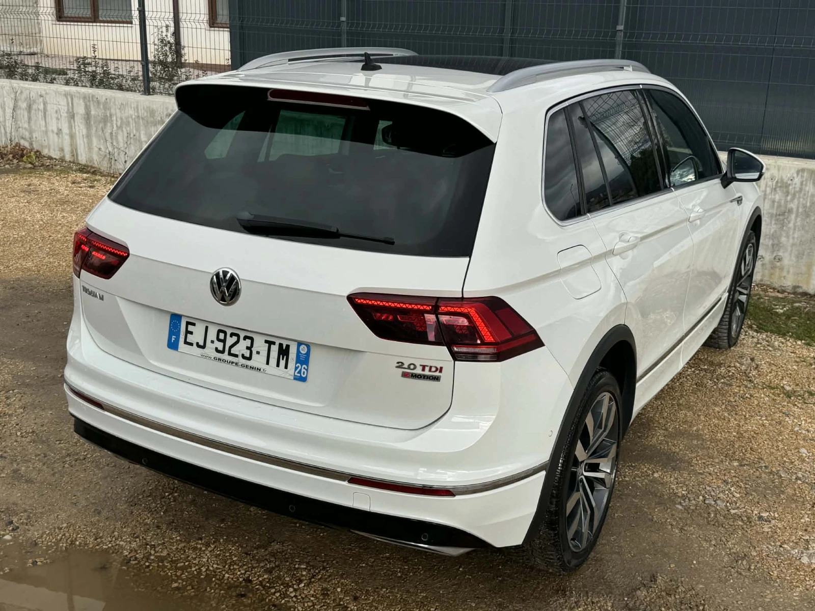 VW Tiguan 2.0TDI* 4MOTION* 240�.�* R-LINE* FULL*  | Mobile.bg � ����������� 8