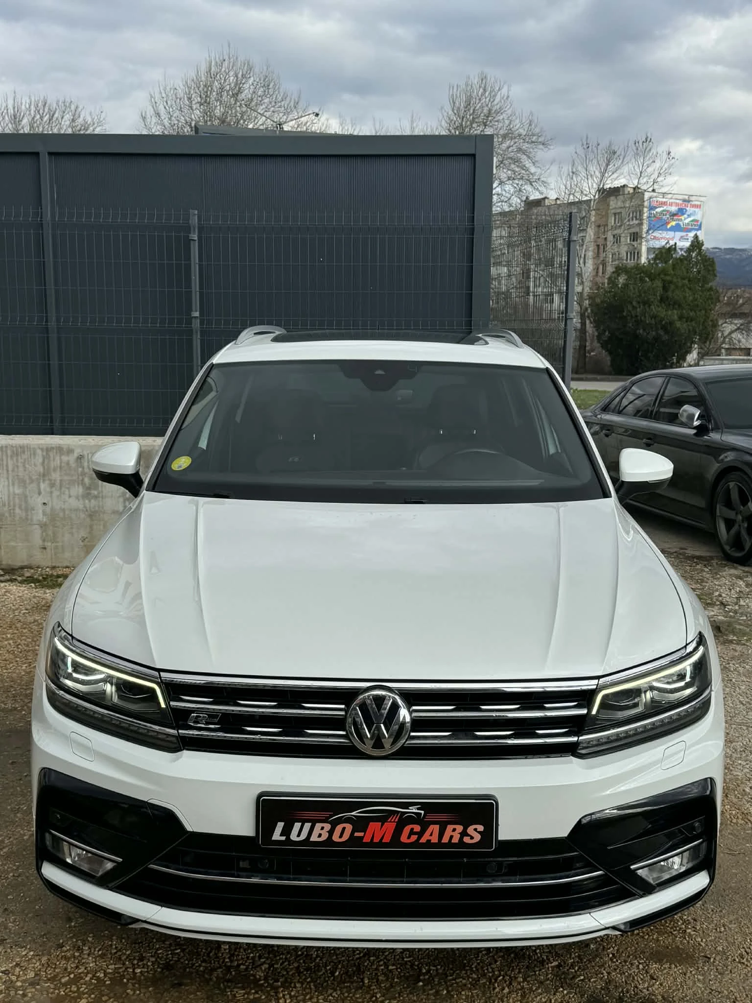 VW Tiguan 2.0TDI* 4MOTION* 240�.�* R-LINE* FULL*  | Mobile.bg � ����������� 2