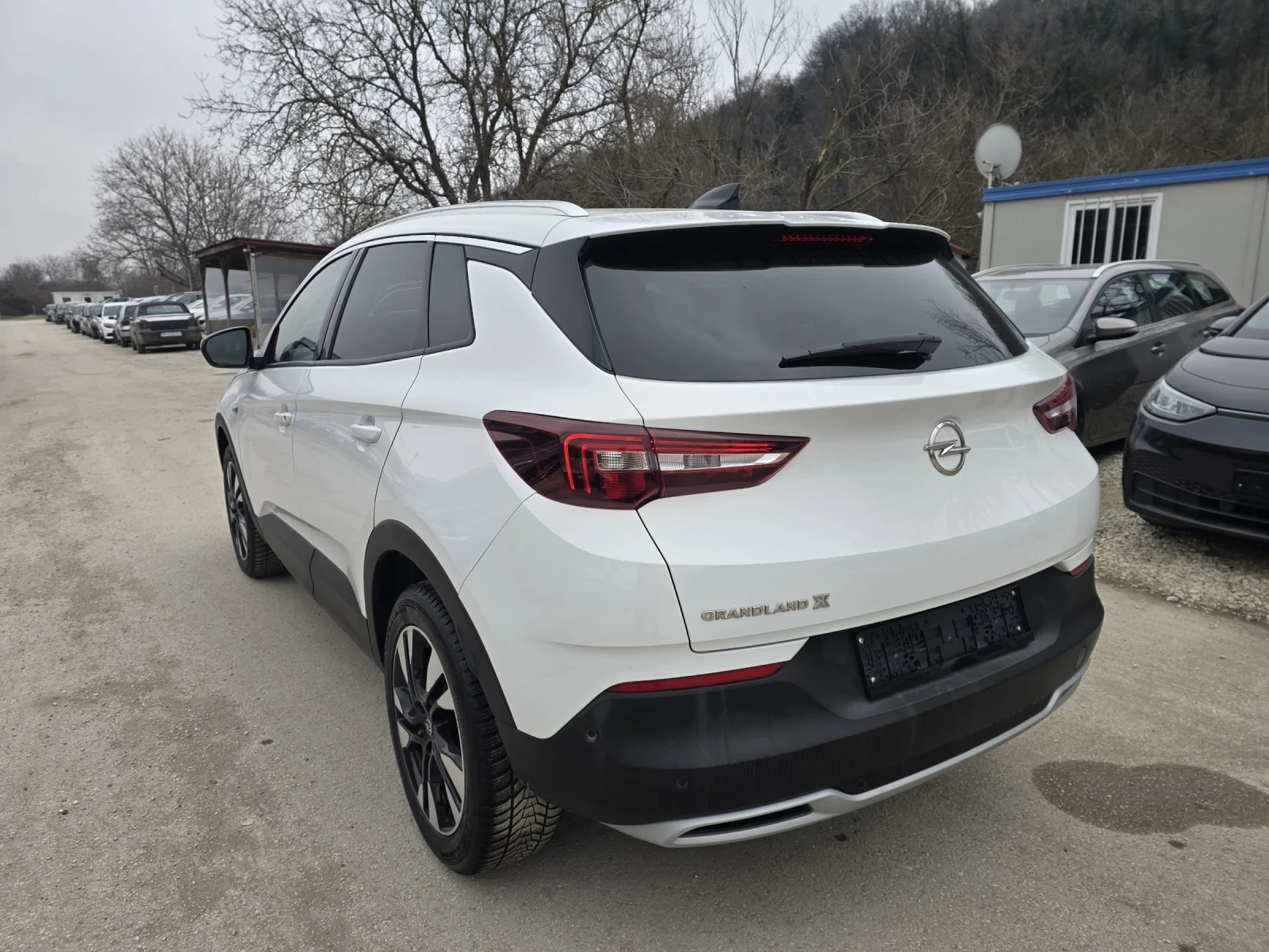 Opel Grandland X 1.5D 131к.с Топ състояние  - изображение 3