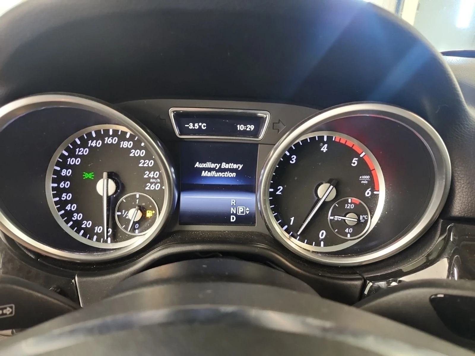 Mercedes-Benz ML 350 AMG-pkg* 4M* Подгрев* 360View* Harman/Kardon*  - изображение 10