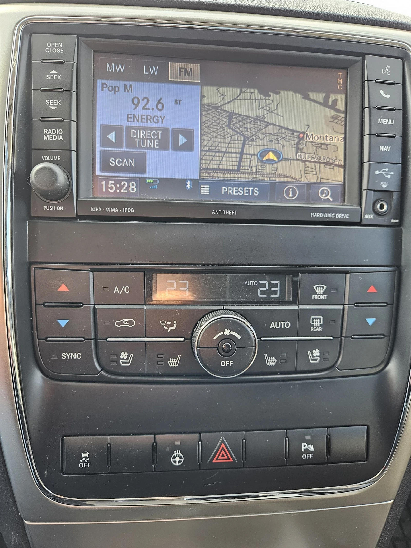 Jeep Grand cherokee 3.0 D OVERLAND, снимка 13 - Автомобили и джипове - 53724058