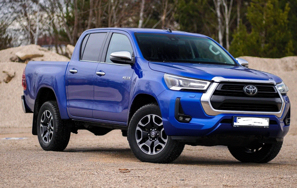 Toyota Hilux 2.8 SR5 4x4