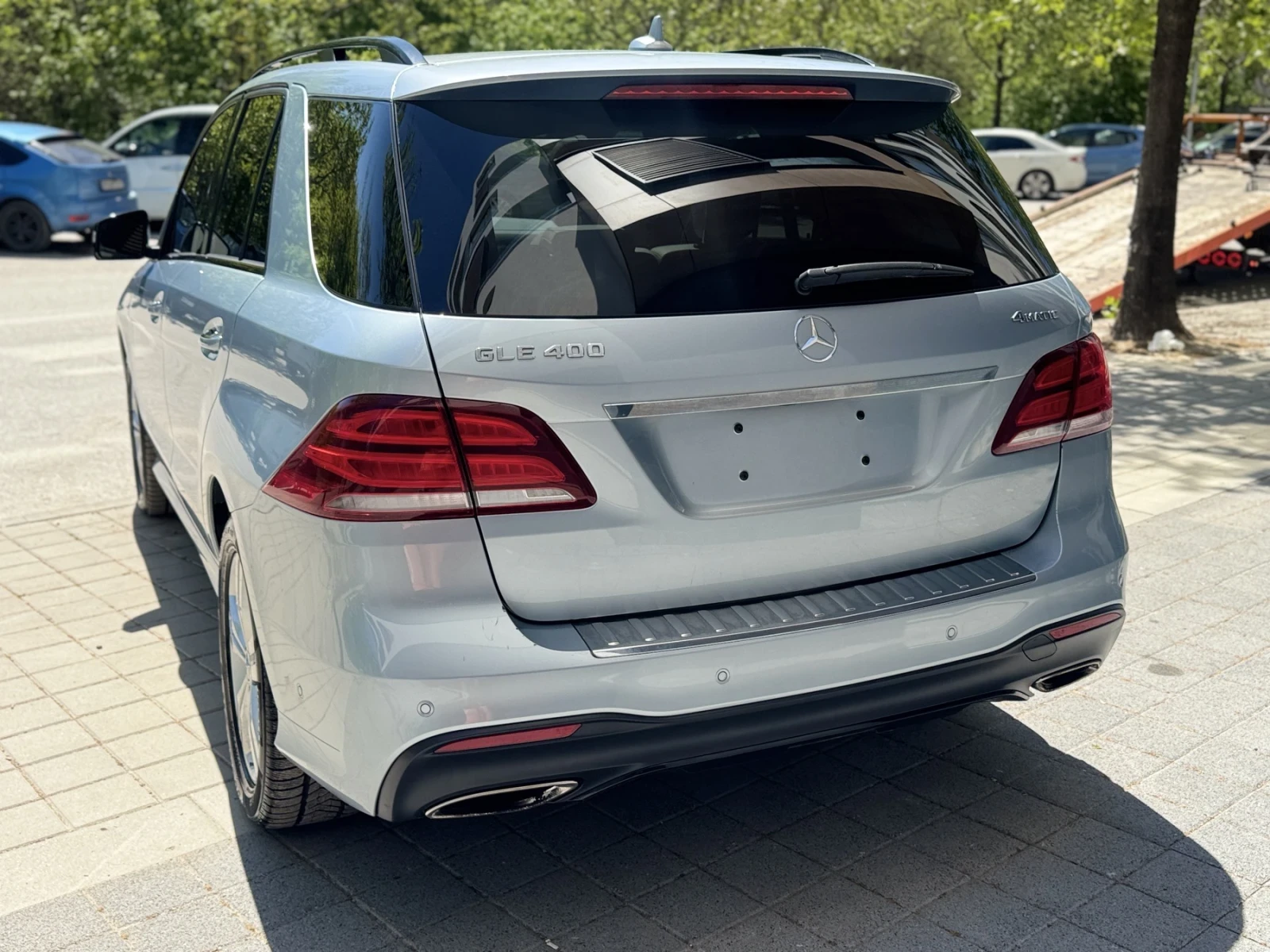 Mercedes-Benz GLE 400 4M AMG Pack Full, снимка 6 - Автомобили и джипове - 54313952