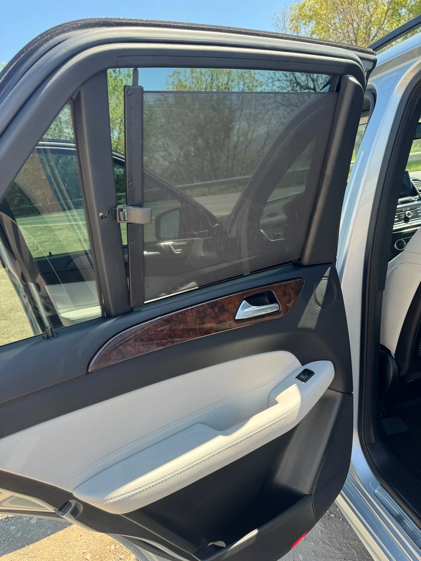 Mercedes-Benz GLE 400 4M AMG Pack Full, снимка 8 - Автомобили и джипове - 54313952