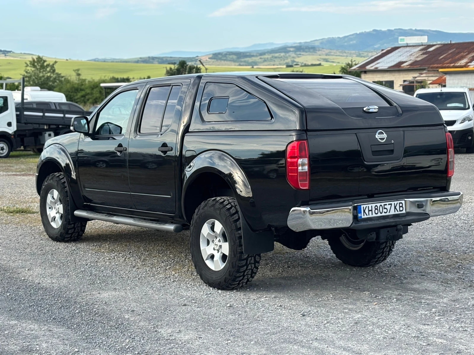 Nissan Navara 3.0d, снимка 5 - Автомобили и джипове - 54866249