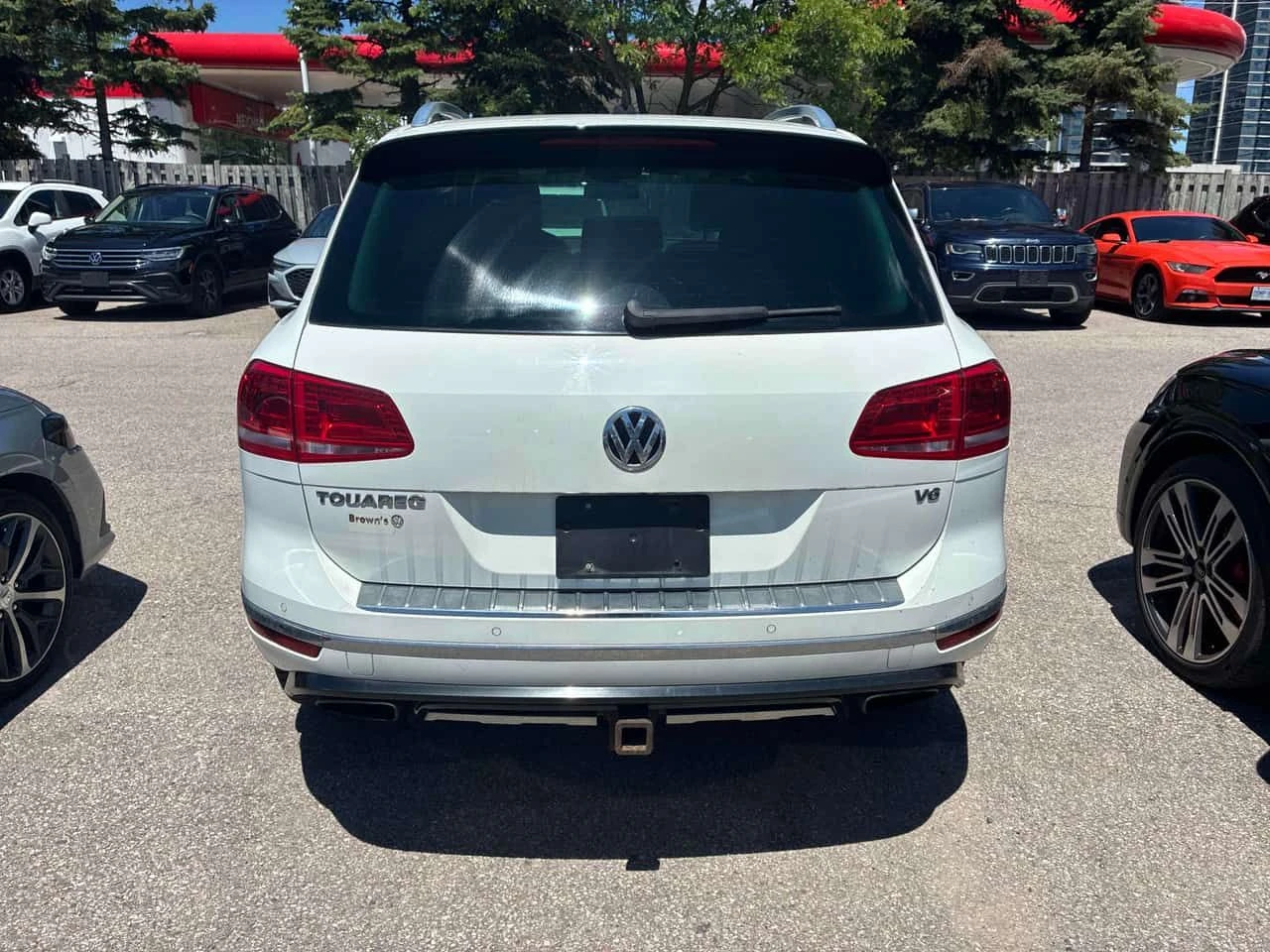 VW Touareg * V6 * CARFAX * ОТ ПРЕДСТАВИТЕЛСТВО * , снимка 4 - Автомобили и джипове - 55057809