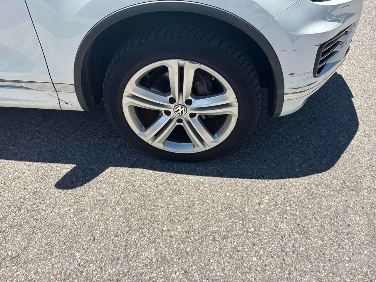 VW Touareg * V6 * CARFAX * ОТ ПРЕДСТАВИТЕЛСТВО * , снимка 7 - Автомобили и джипове - 55057809