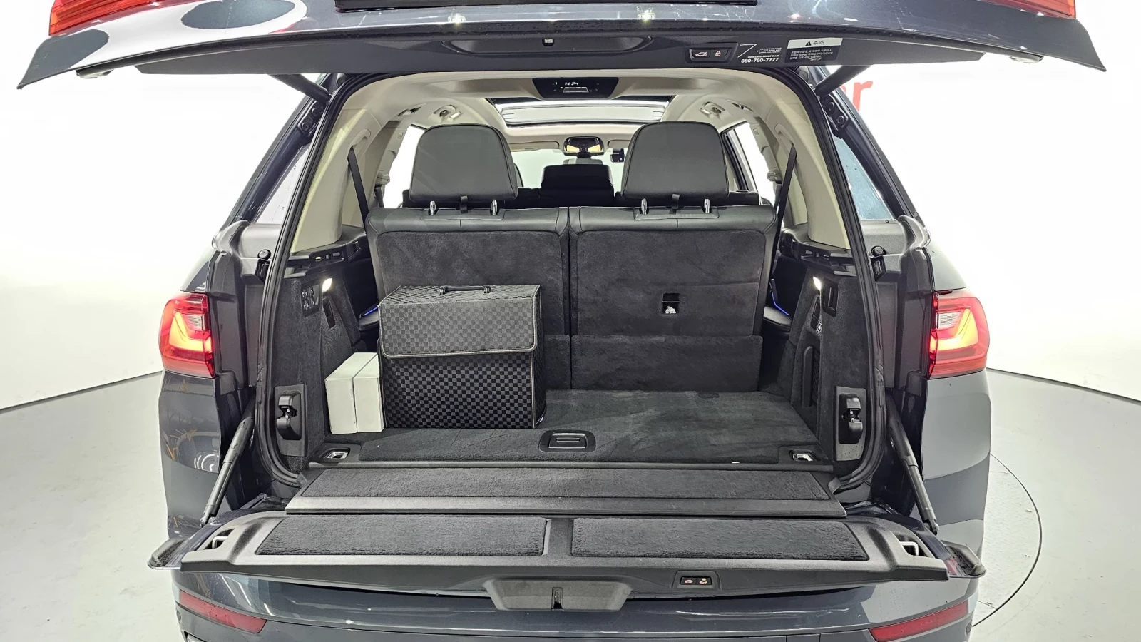 BMW X7 7 SEATS| LASER LED| HUD| 360| PANO| HARMAN KARDON|, снимка 17 - Автомобили и джипове - 55064104