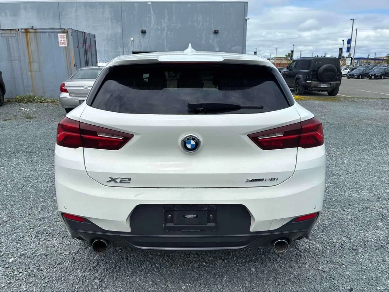 BMW X2 * xDrive28i * CARFAX * БЕЗ ПЪРВОНАЧАЛНА ВНОСКА, снимка 4 - Автомобили и джипове - 55226039