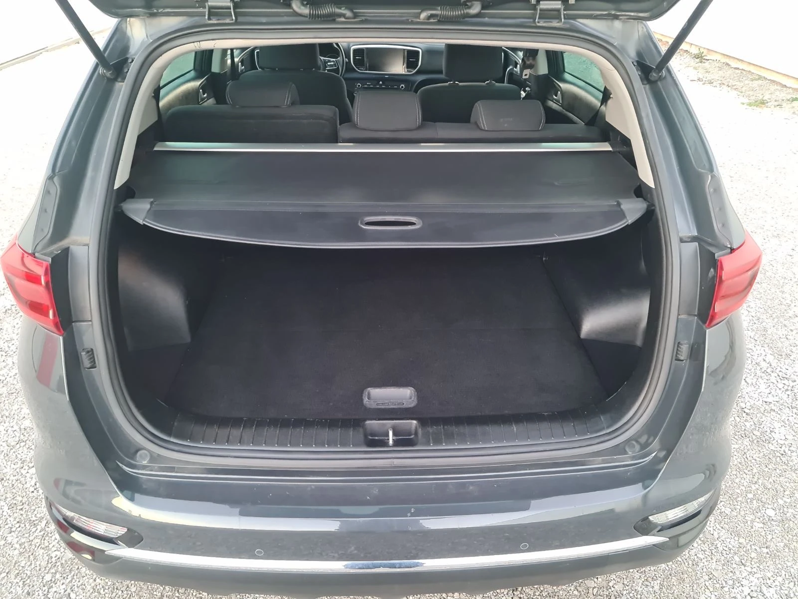 Kia Sportage 1.6I-БЕНЗИН-ECO -2021г.-NAVI-CAMERA, снимка 2 - Автомобили и джипове - 55944018