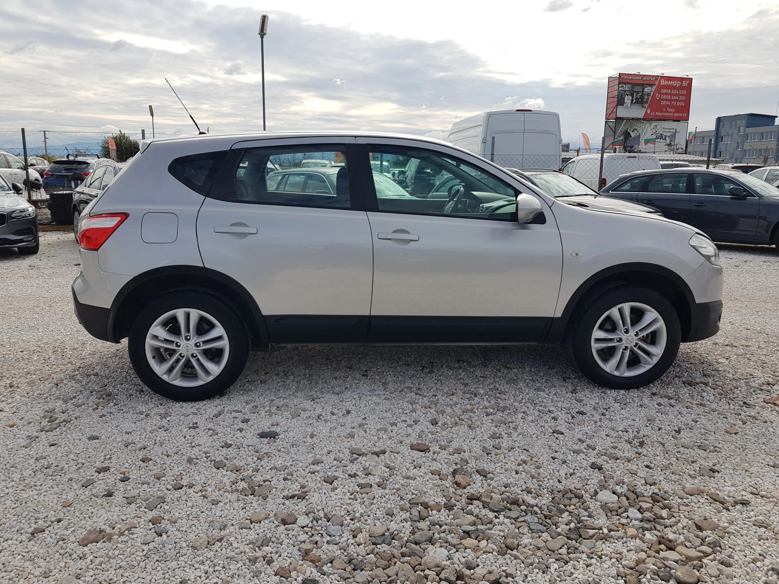 Nissan Qashqai FACELIFT 1.5 DCI - 110 �.�. EURO 5A | Mobile.bg � ����������� 4
