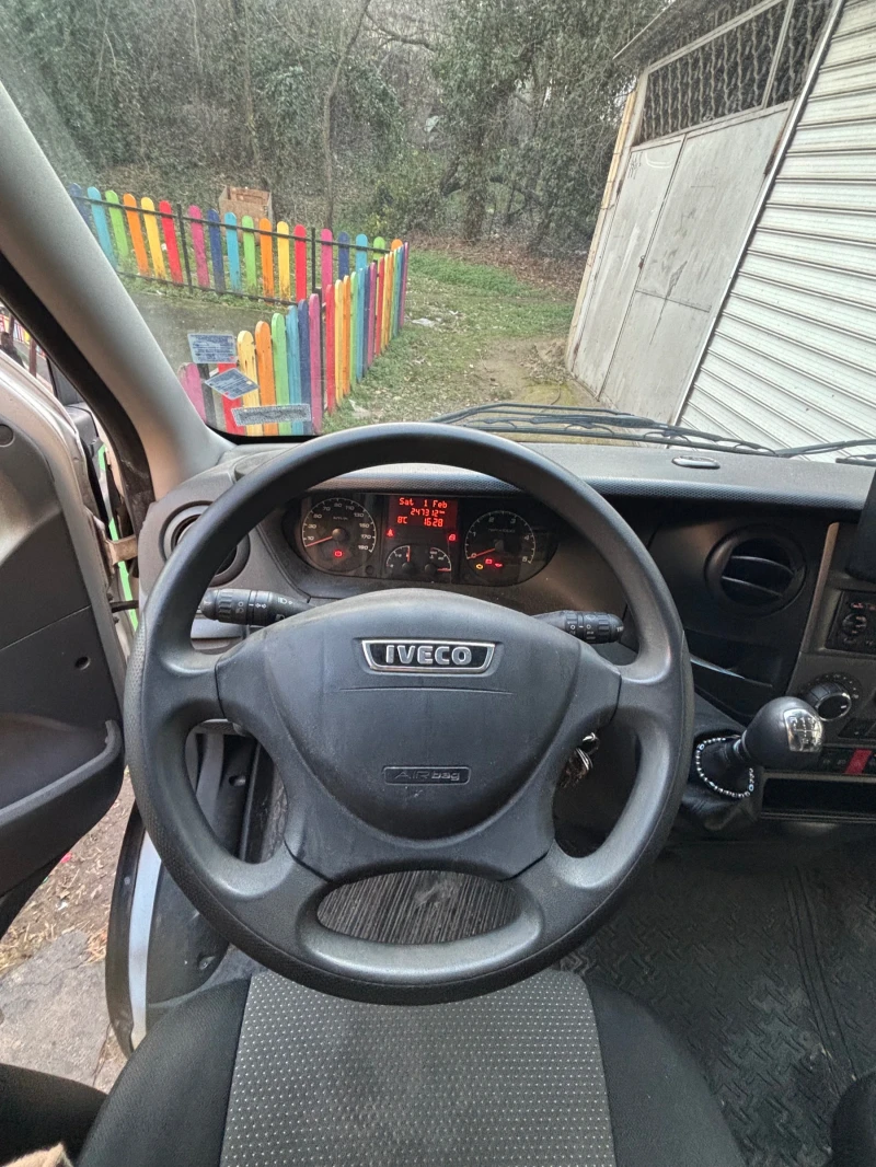 Iveco 35s15 Хладилен, снимка 4 - Бусове и автобуси - 48933623