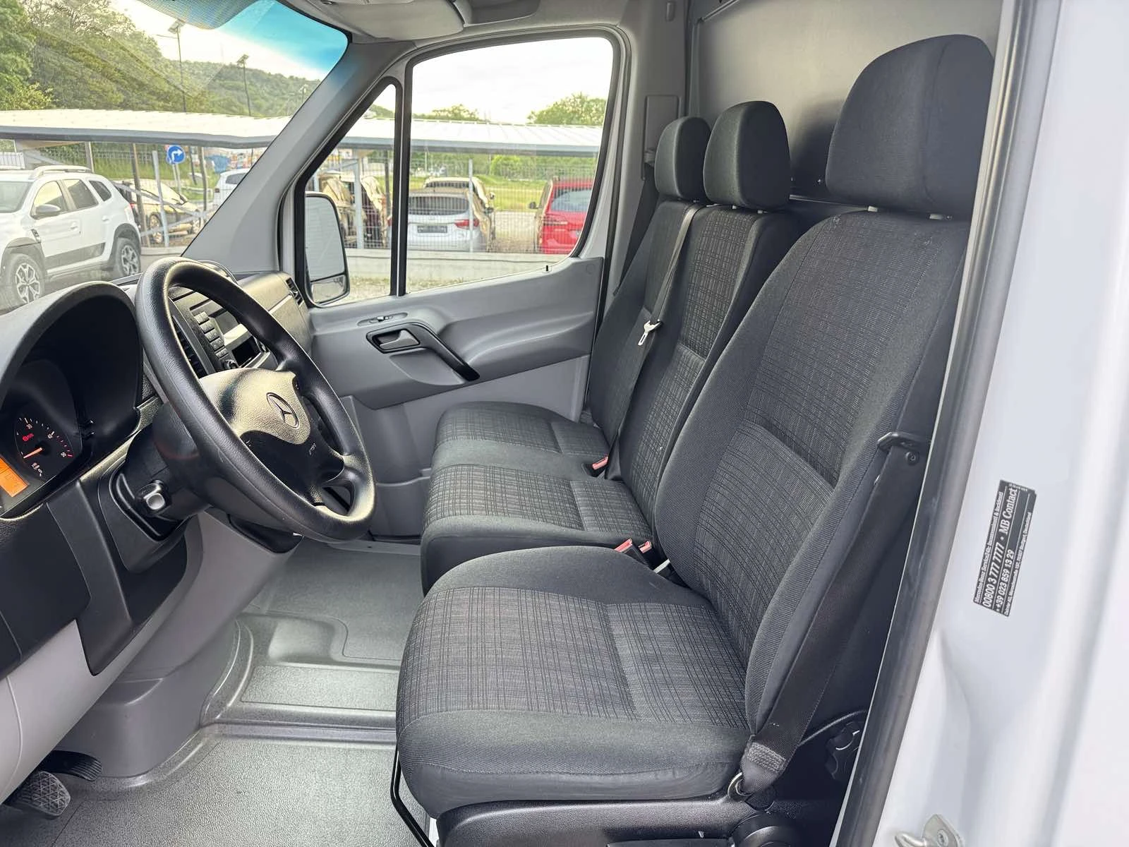 Mercedes-Benz Sprinter 314 2.2CDI* UNIKAT* 31.10.2017* EVRO6* KLIMATIK, снимка 12 - Бусове и автобуси - 54610650