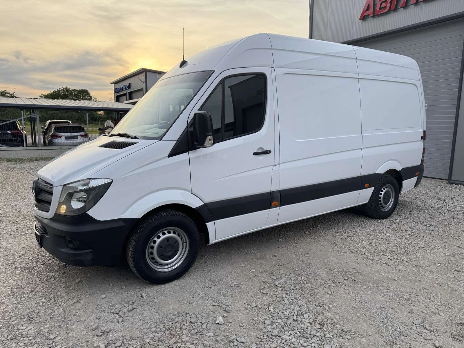 Mercedes-Benz Sprinter 314 2.2CDI* UNIKAT* 31.10.2017* EVRO6* KLIMATIK, снимка 5 - Бусове и автобуси - 54610650