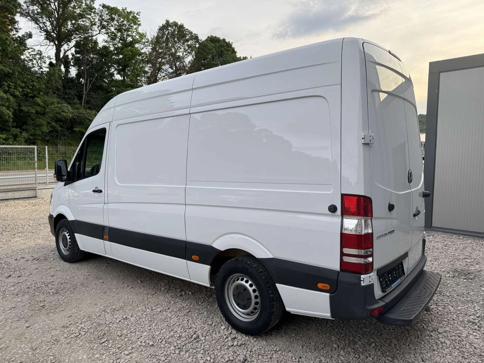 Mercedes-Benz Sprinter 314 2.2CDI* UNIKAT* 31.10.2017* EVRO6* KLIMATIK, снимка 6 - Бусове и автобуси - 54610650