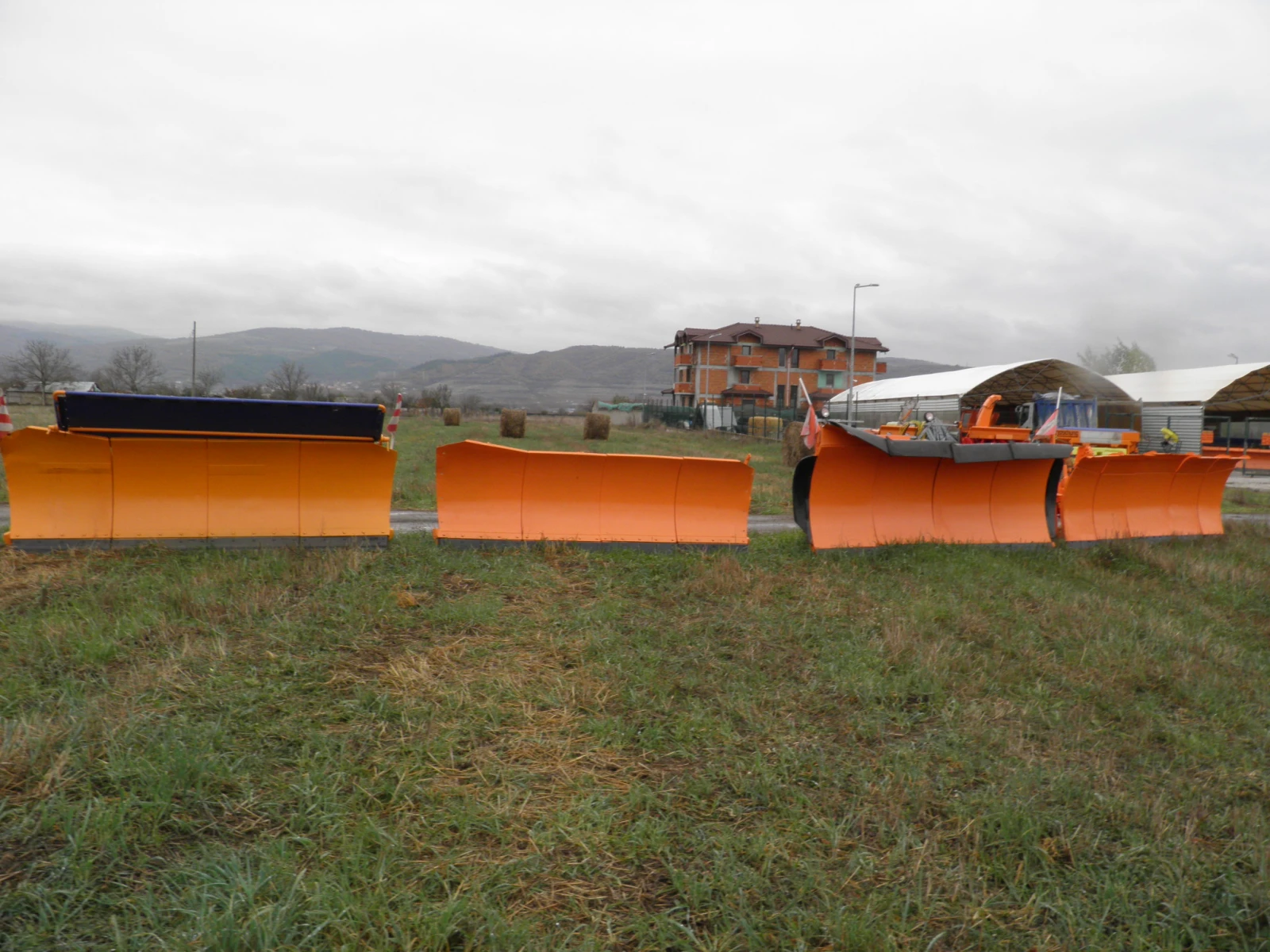 Mercedes-Benz UNIMOG | Mobile.bg   16