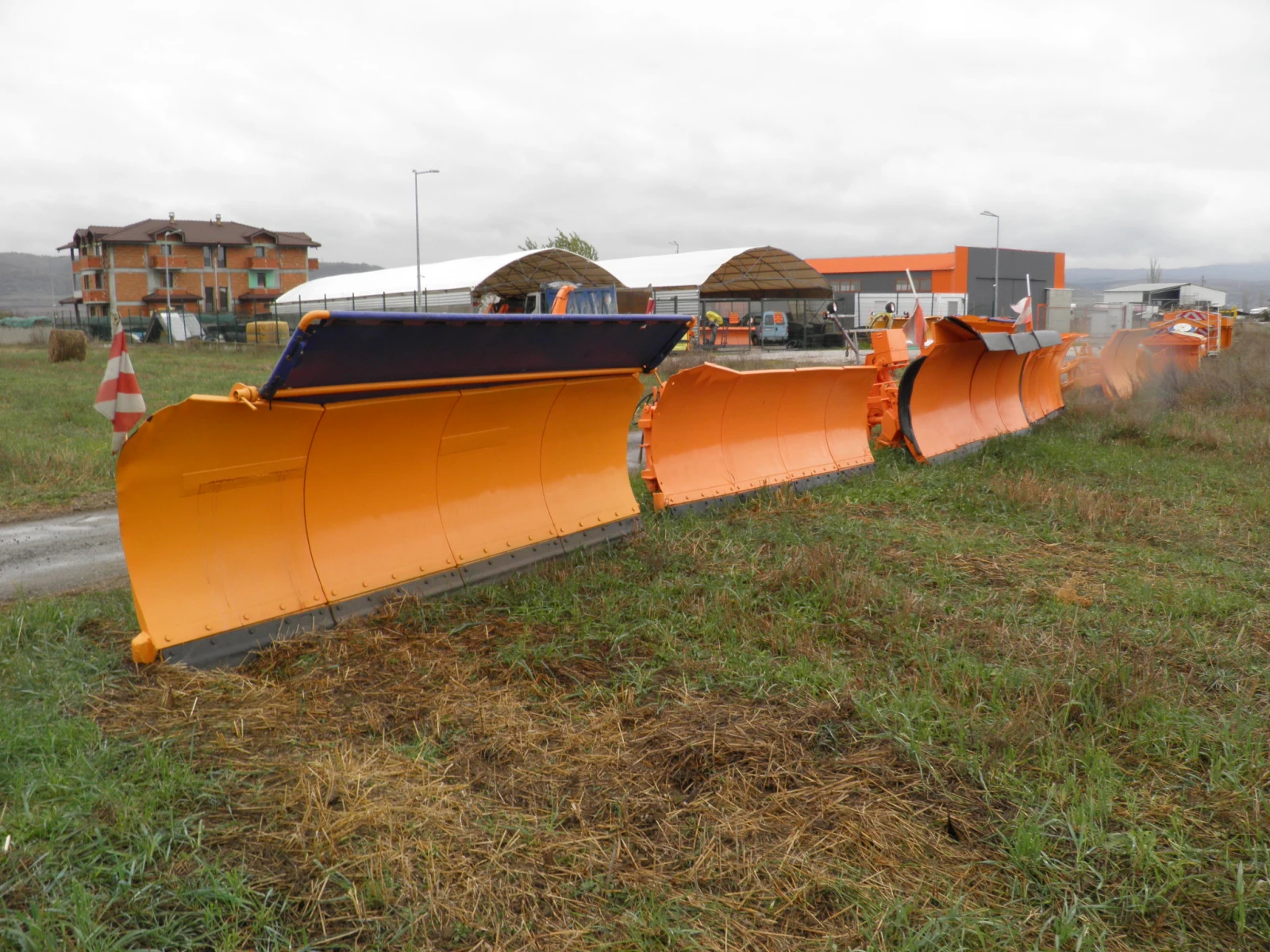 Mercedes-Benz UNIMOG | Mobile.bg   15