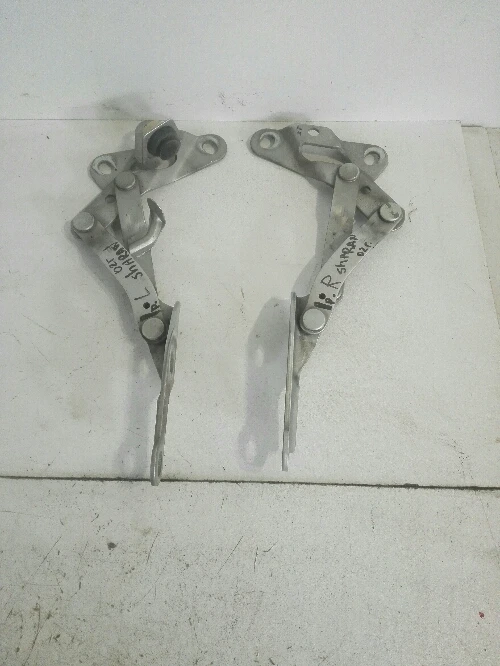 панти преден капак Фолксваген Шаран 