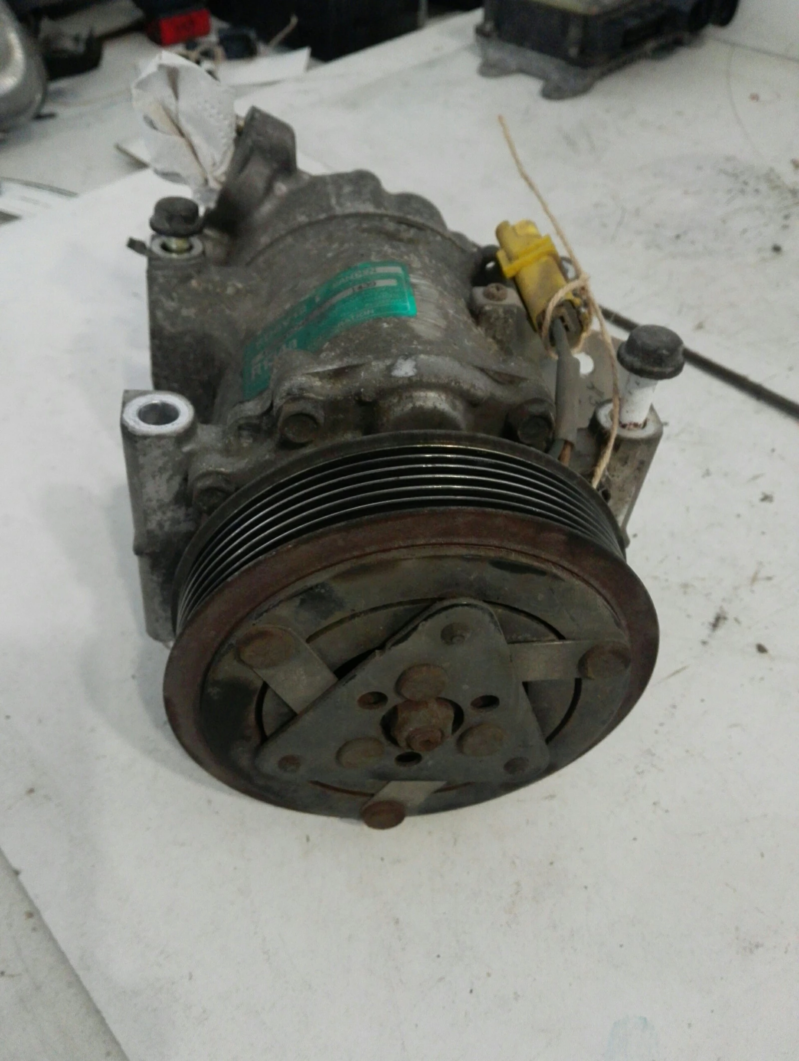    3  1.4 16 | Mobile.bg   1