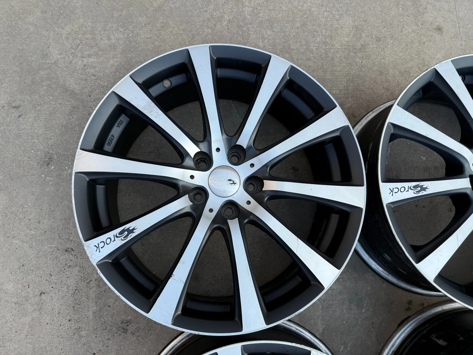 ������ | Mobile.bg � ����������� 6