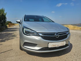 Opel Astra sports tourer, снимка 6