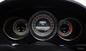 Mercedes-Benz CLS 250 d 4MATIC* FACE* 360 CAM* ПОДГРЕВ* SUNROOF* KEYLESS, снимка 10