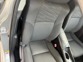 Обява за продажба на Toyota Avensis 2.0i AUTOMATIC-KEYLESS ~15 999 лв. - изображение 9