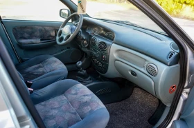 Renault Megane - 890 € - 11337350 9