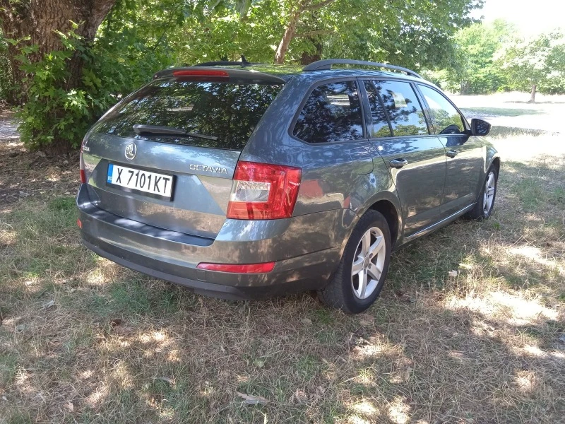 Skoda Octavia 1.6 TDI, снимка 7 - Автомобили и джипове - 46509409