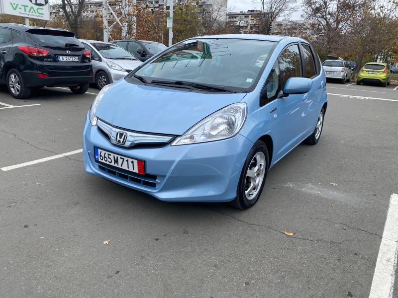 Honda Jazz 1, 4 Hybrid Автоматик Швейцария реални километри, снимка 1 - Автомобили и джипове - 48001293