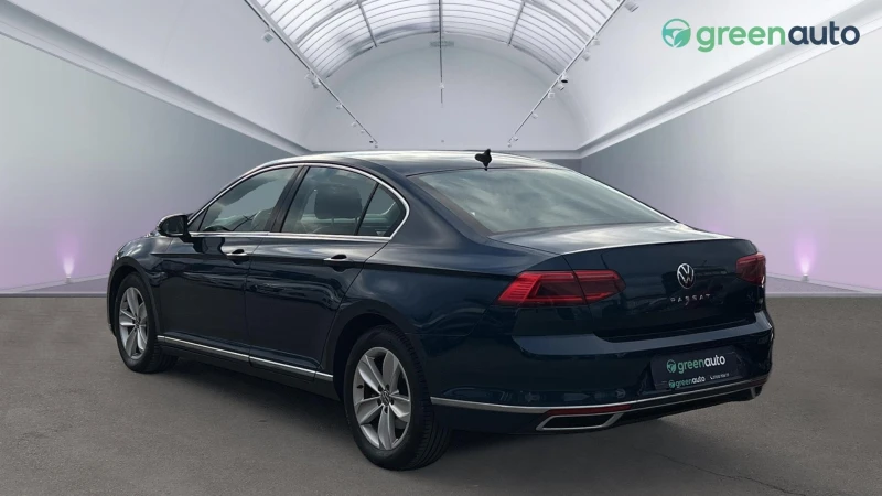 VW Passat 2. 0 TDi DSG SCR , снимка 7 - Автомобили и джипове - 48329018