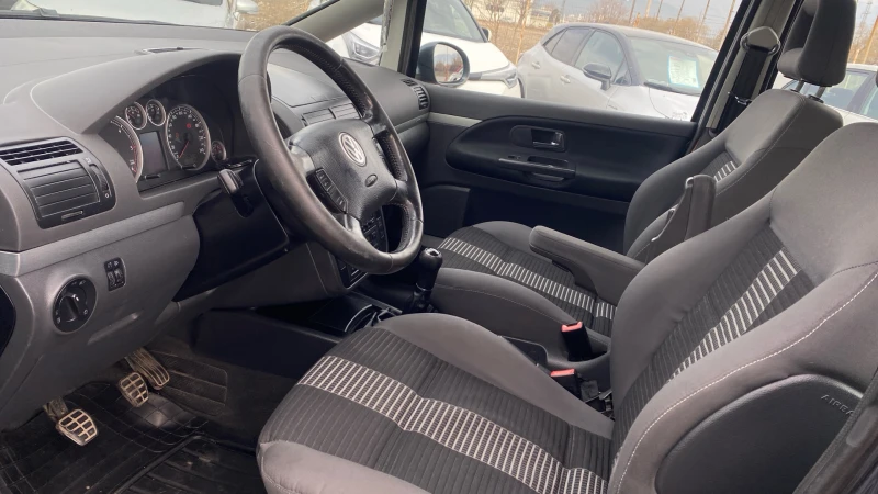 VW Sharan 2.0 TDI , снимка 9 - Автомобили и джипове - 48770989