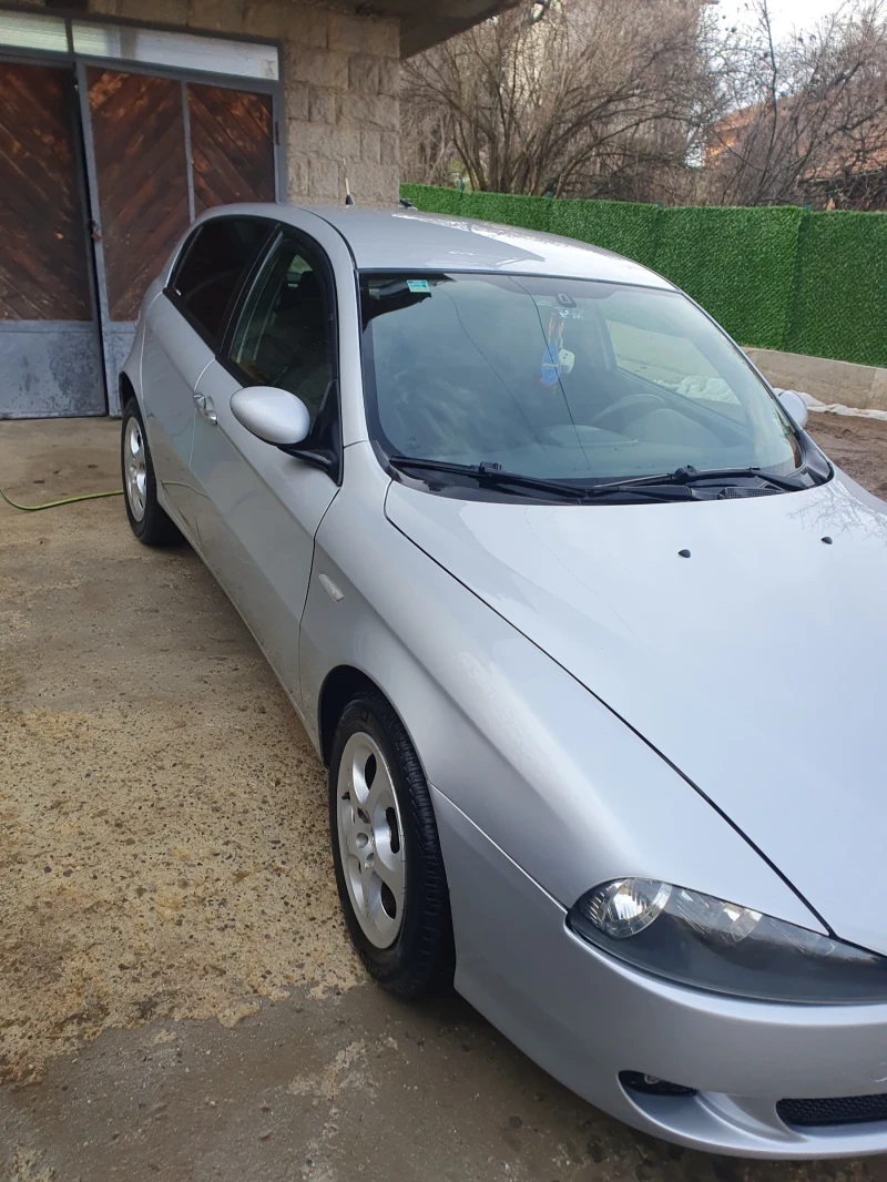 Alfa Romeo 147, снимка 2 - Автомобили и джипове - 49112096