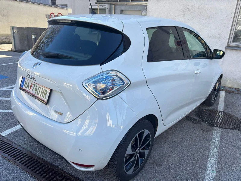 Renault Zoe  Ze 40 41kw/h INTENS, снимка 4 - Автомобили и джипове - 49896544