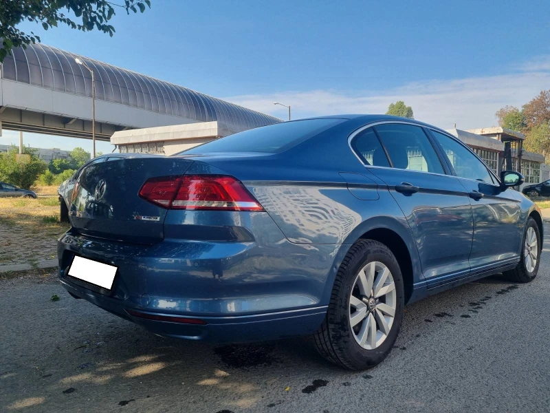VW Passat, снимка 3 - Автомобили и джипове - 52567183