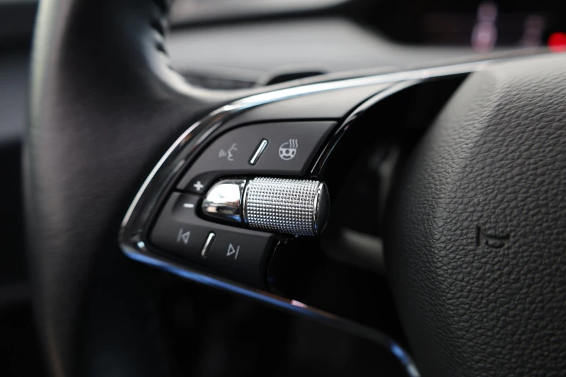 Skoda Enyaq Skoda Enyaq 80 , снимка 10 - Автомобили и джипове - 52156479