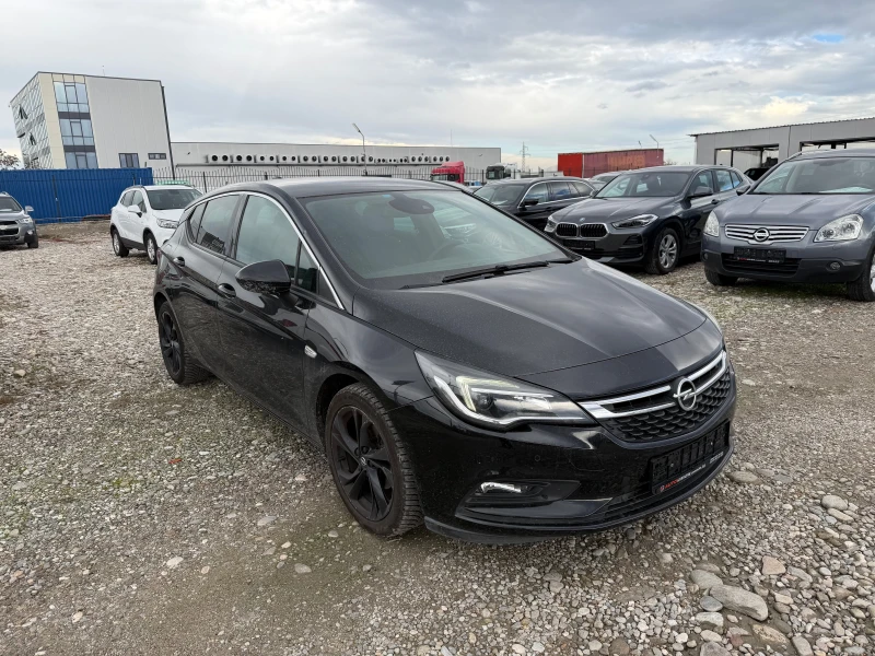 Opel Astra 1.6 CDTI, снимка 3 - Автомобили и джипове - 52492838