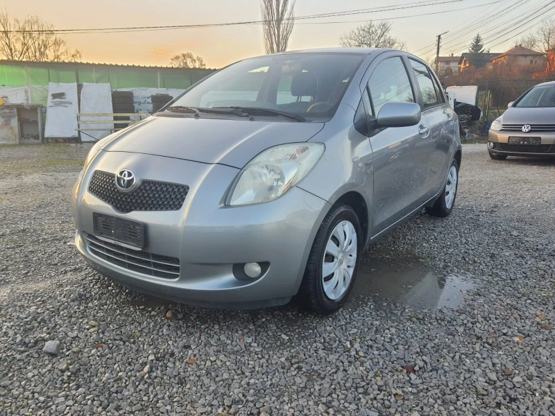 Toyota Yaris, снимка 2 - Автомобили и джипове - 52854543