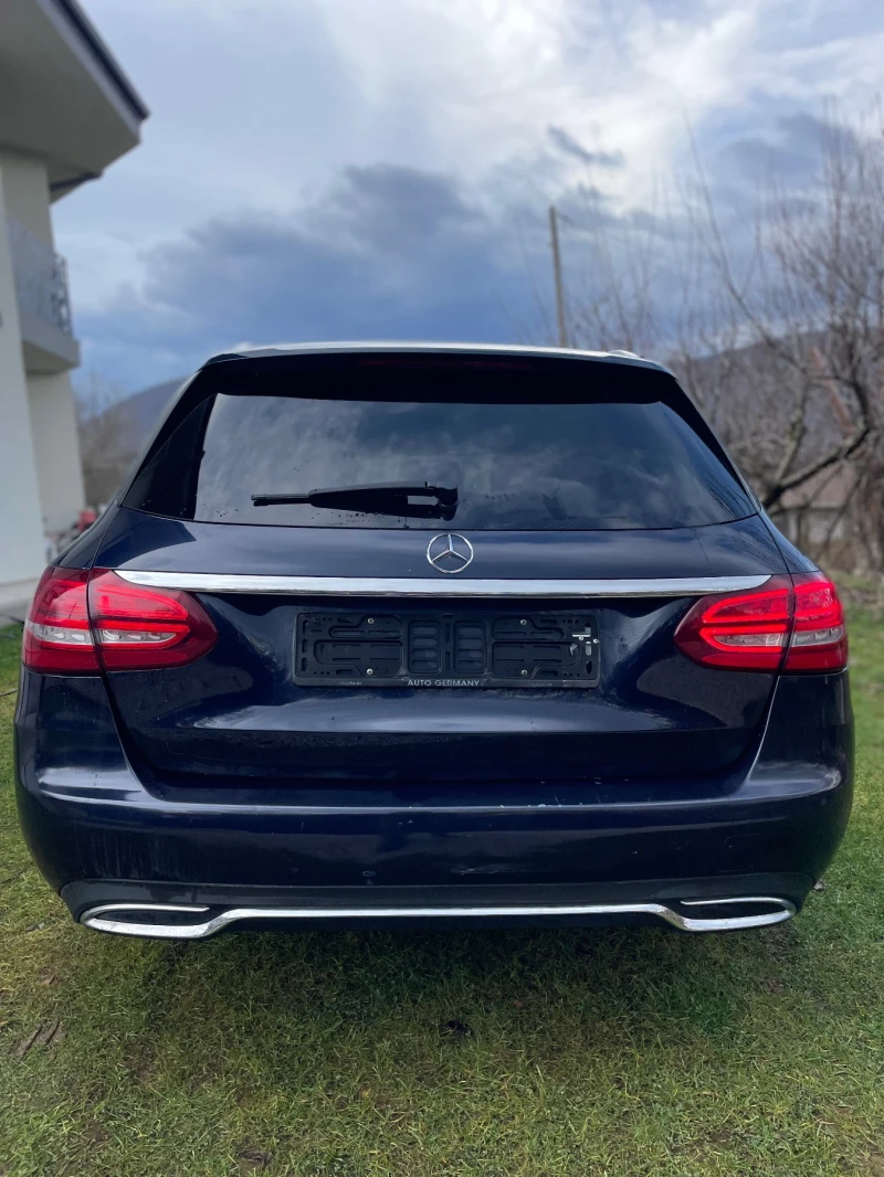 Mercedes-Benz C 220 7G tronic, avangarde, подгрев, full led, снимка 4 - Автомобили и джипове - 52973432