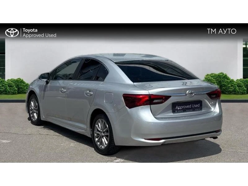 Toyota Avensis SDN 1.6D 6MT EXECUTIVE, снимка 2 - Автомобили и джипове - 54626024