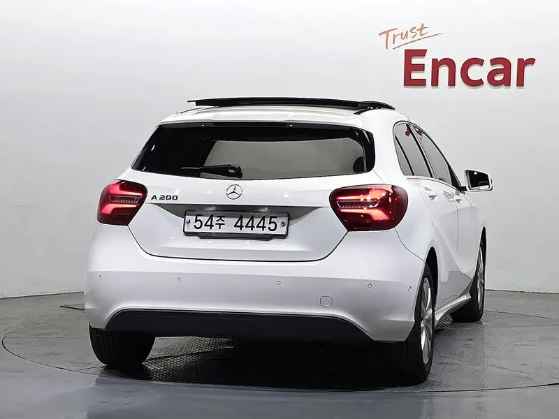 Mercedes-Benz A 200, снимка 8 - Автомобили и джипове - 55091047