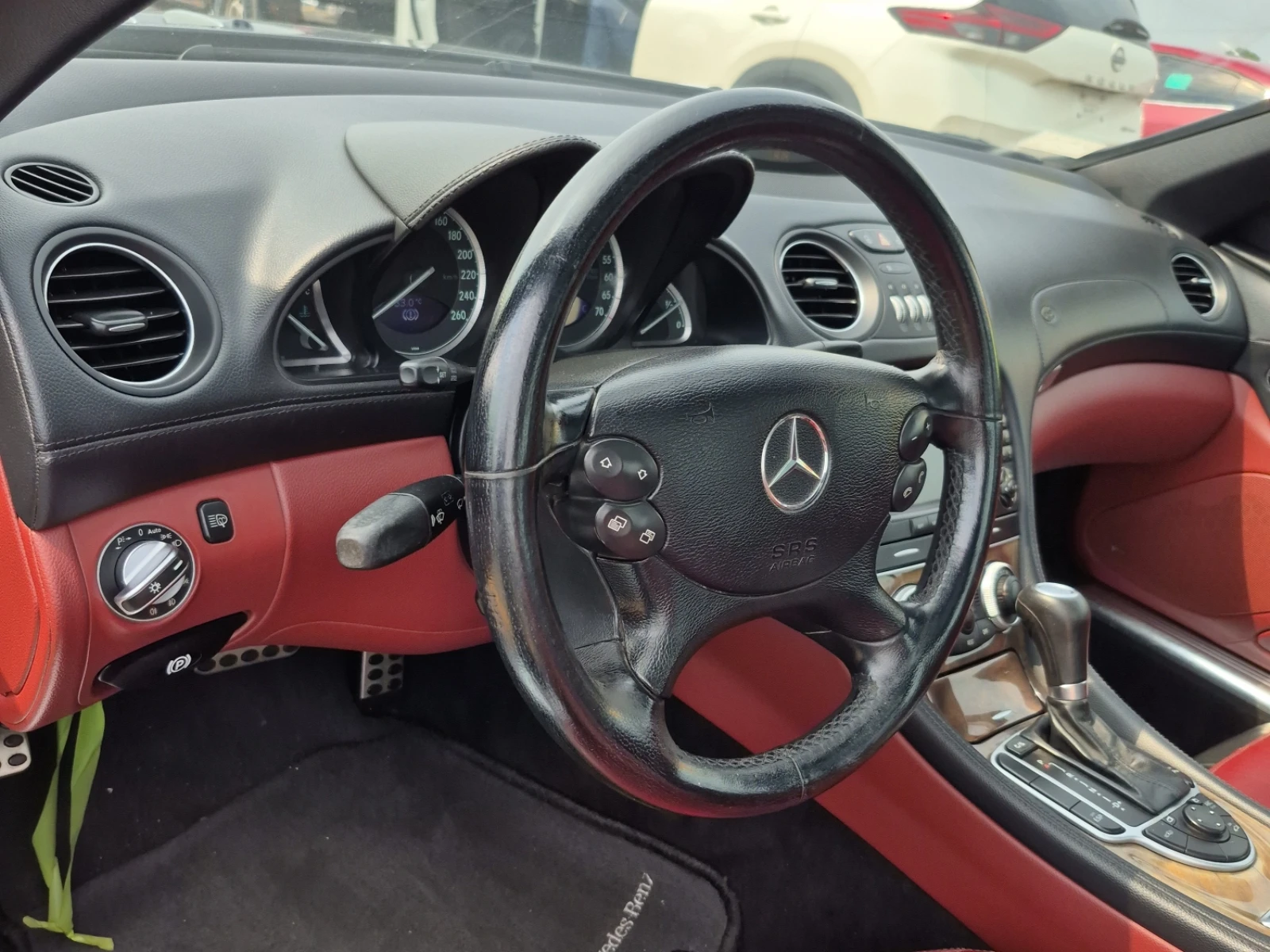 Mercedes-Benz SL 500 * SL550* * АвтоКредит*  - изображение 10