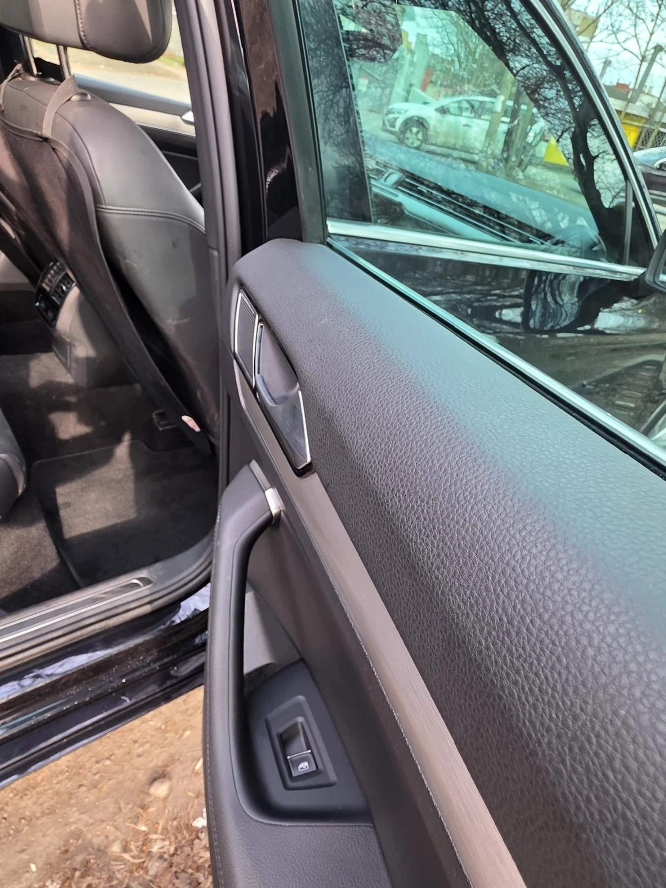 VW Passat, снимка 11 - Автомобили и джипове - 53937023