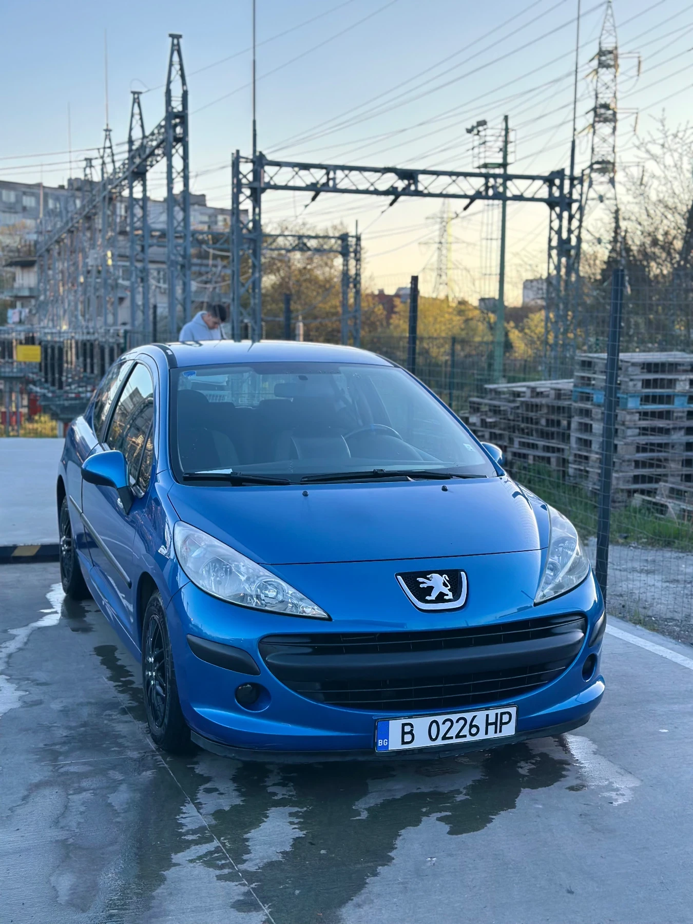Peugeot 207 1.4i, снимка 3 - Автомобили и джипове - 54336119