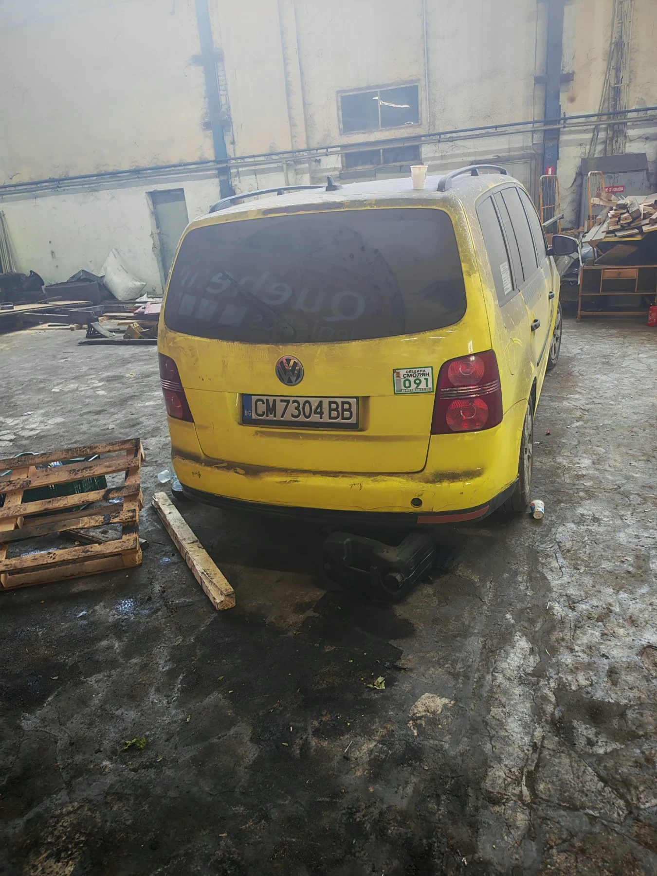 VW Touran, снимка 2 - Автомобили и джипове - 55769458
